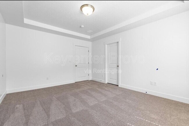 Building Photo - 909 N 1300 E