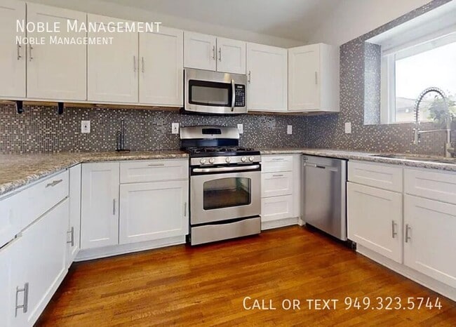 Building Photo - 3629 Marmion Way