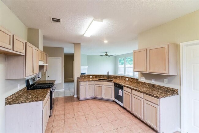 Building Photo - 1628 War Horse Ln