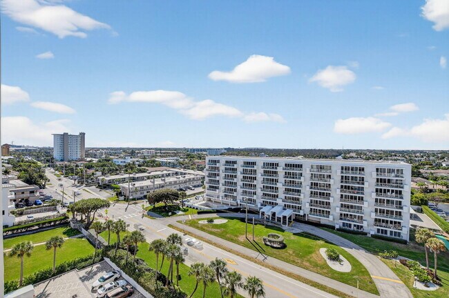 Building Photo - 3000 S Ocean Blvd