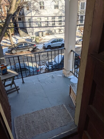 Building Photo - 1775 N Astor St