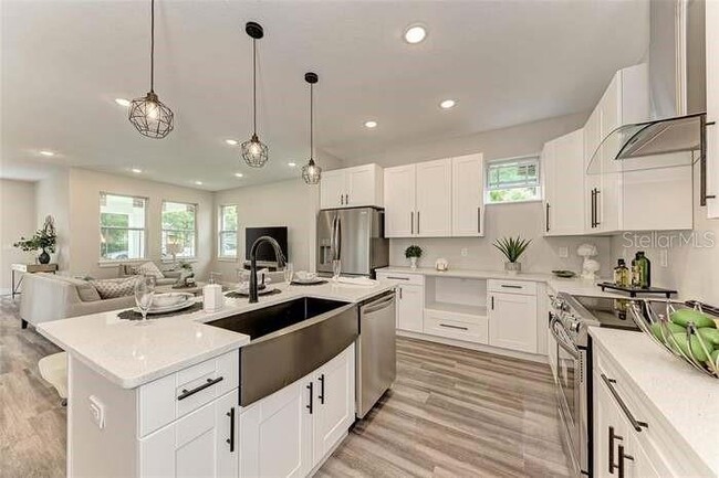 Building Photo - 3501 3rd Ave N