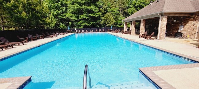 Building Photo - 401 Old Cahaba Way