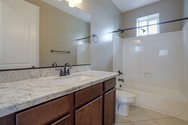 Building Photo - 1478 Varsity Dr