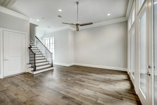 Building Photo - 6103 Alexandra Grove Pl