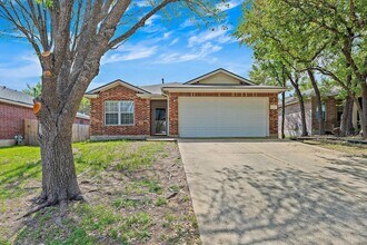 Building Photo - 1206 Parker Pl