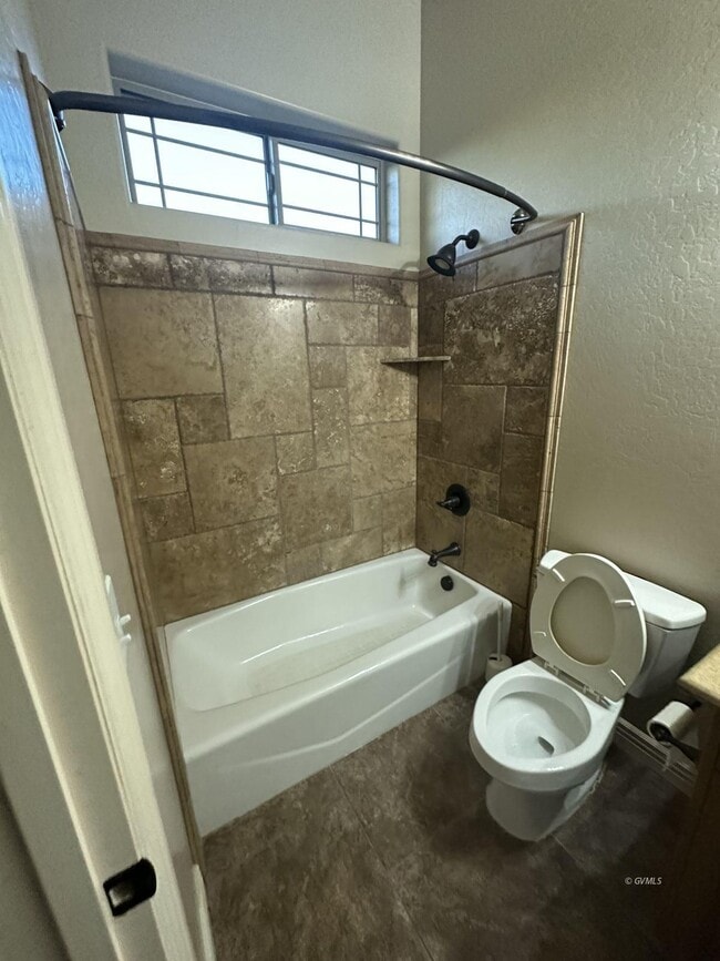 Building Photo - 2415 51st Ave