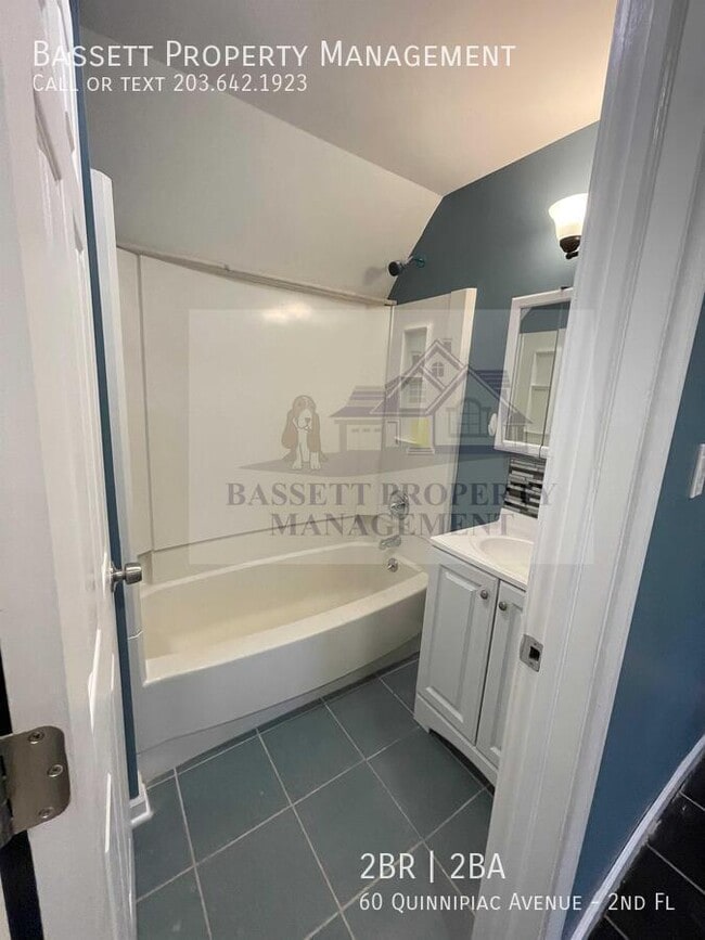 Building Photo - 60 Quinnipiac Ave