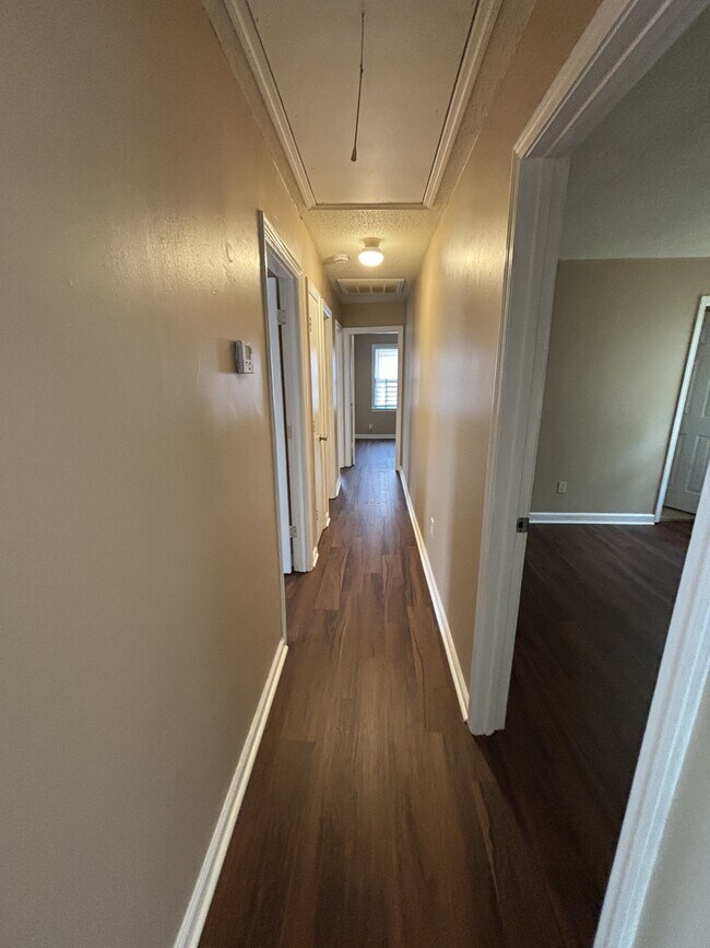 Building Photo - 1968 Gayle Ave