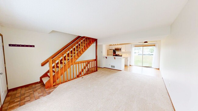 Building Photo - 5067 Stoneybrook Blvd