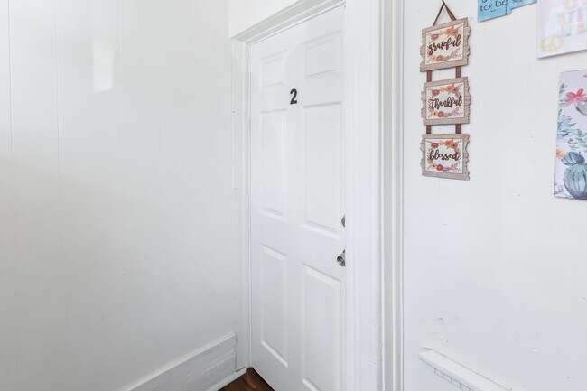 Building Photo - 1021 Lehman St