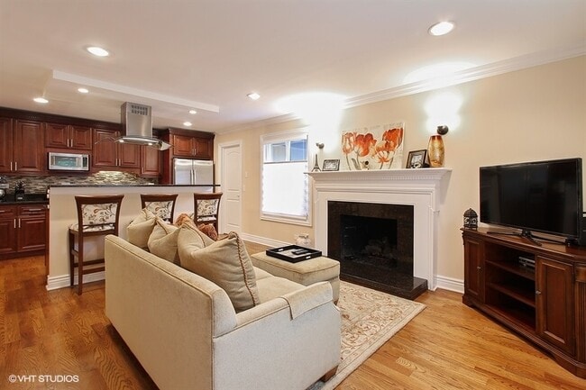 Building Photo - 1575 Anderson Ln