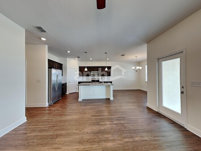 Building Photo - 4324 Reisswood Loop