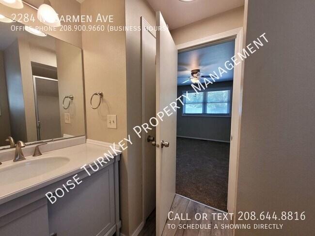 Building Photo - 2284 N Carmen Ave