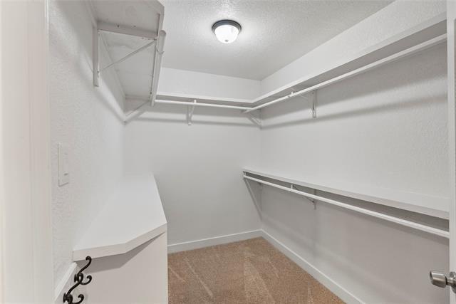 Building Photo - 750 S Valentine Dr