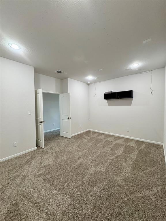 Building Photo - 2904 Fallcrest Bnd