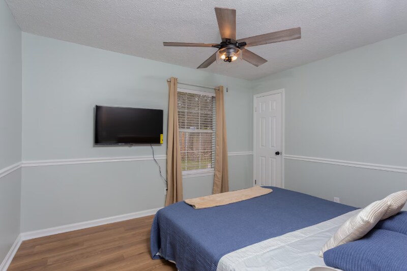 Building Photo - 309 Redan Dr