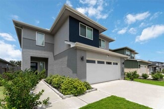 Building Photo - 12812 Barnsbury Ln