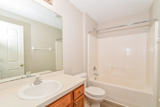 Building Photo - 4085 Waltham Forest Dr