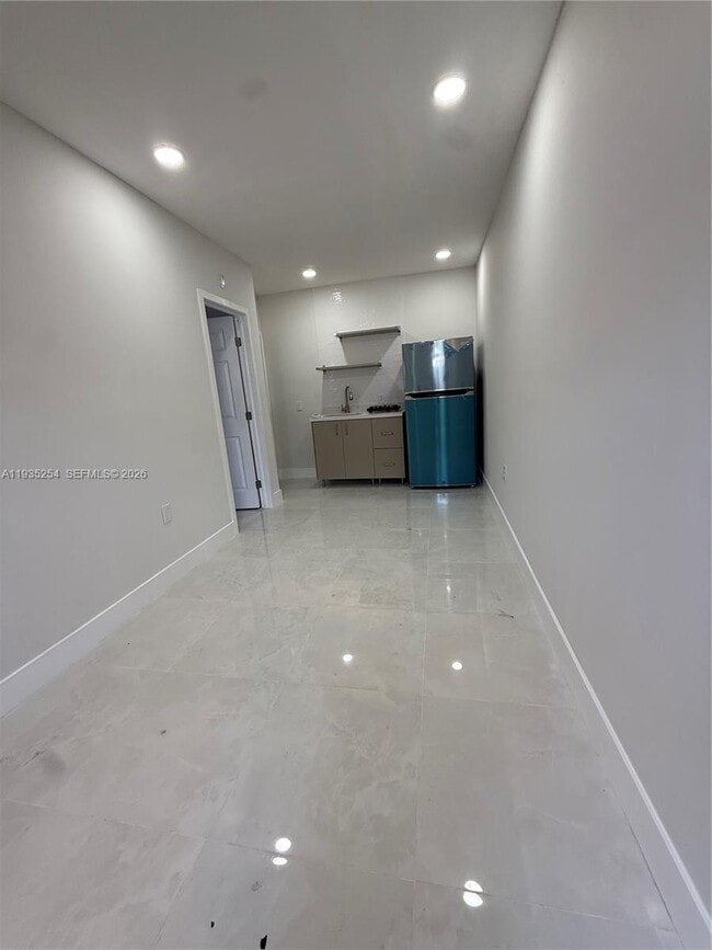 Building Photo - 3445 SW 62nd Way