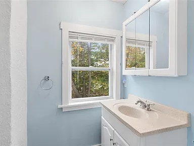 Building Photo - 414 Broadwell Ave