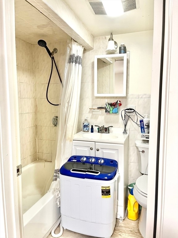 Building Photo - 9 Cedar St