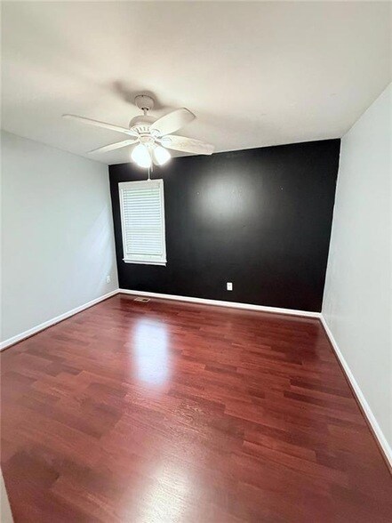 Building Photo - 154 Camden Woods Dr