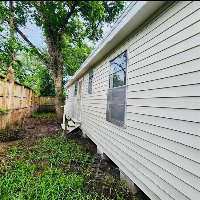 Building Photo - 4530 Teton St