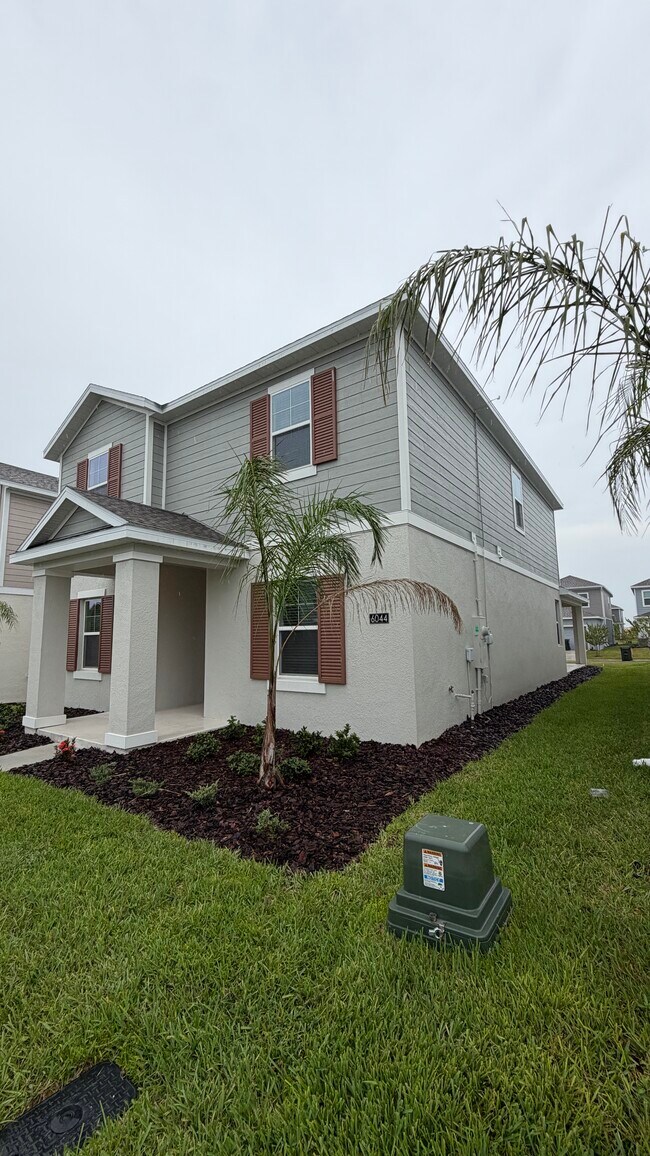 Building Photo - 6044 Meditation Dr