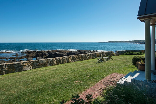 Building Photo - 7 Point Rd