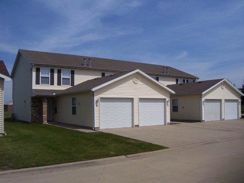 Primary Photo - Arbour Walk Townhomes