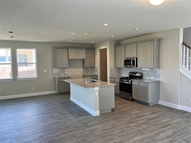 Building Photo - 128 Free Stone Dr
