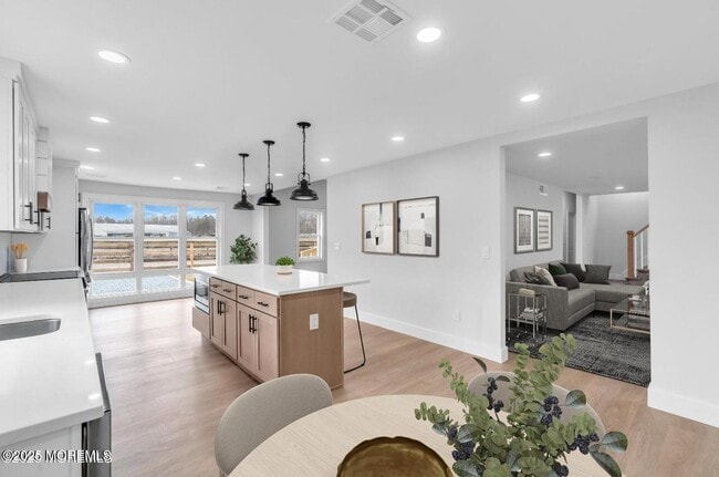 Building Photo - 23A Stoney Hill Rd