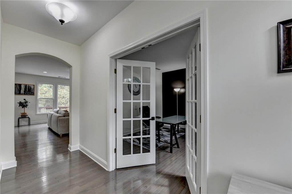 Building Photo - 1640 Primrose Park Rd