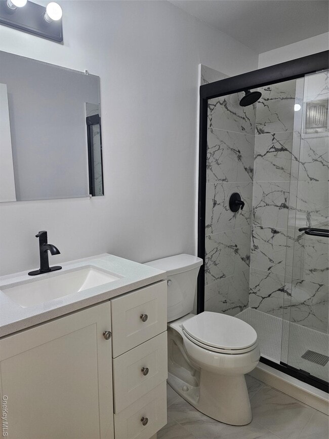 Building Photo - 530 Hudson Ave