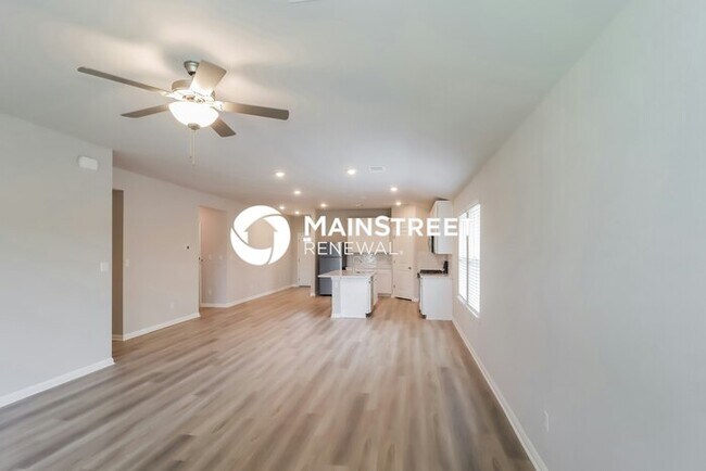 Building Photo - 3 Bedroom Pet-Friendly Home in Hutto, TX with Main Street Renewal