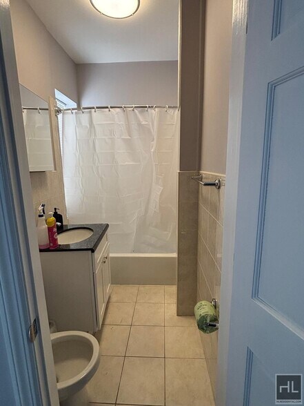 Building Photo - RICHMOND TERRACE