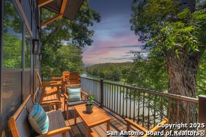 Building Photo - 6789 river