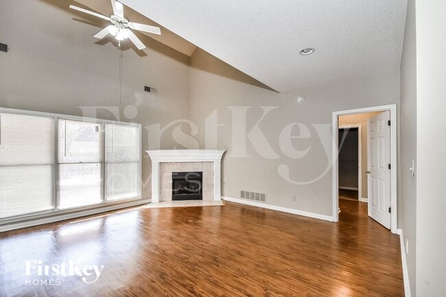 Building Photo - 10515 Trailmont Ln