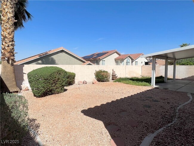 Building Photo - 258 Whitewater Village Ct