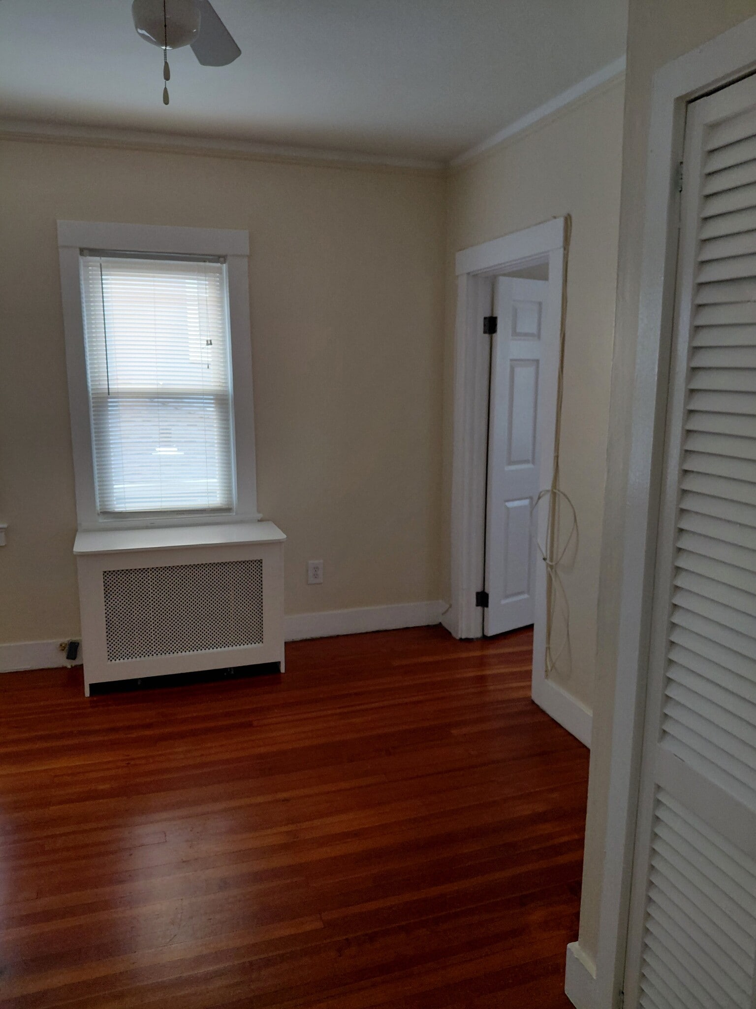 Bedroom - 41 Saratoga Ave