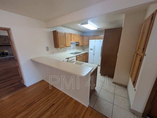 Building Photo - 2729 Chama St NE