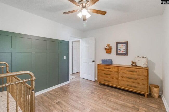 Building Photo - Charming Chapin Ranch in a Cul-de-Sac!