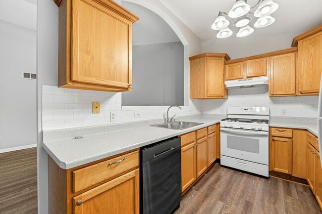 Building Photo - 1275 Penny Ln