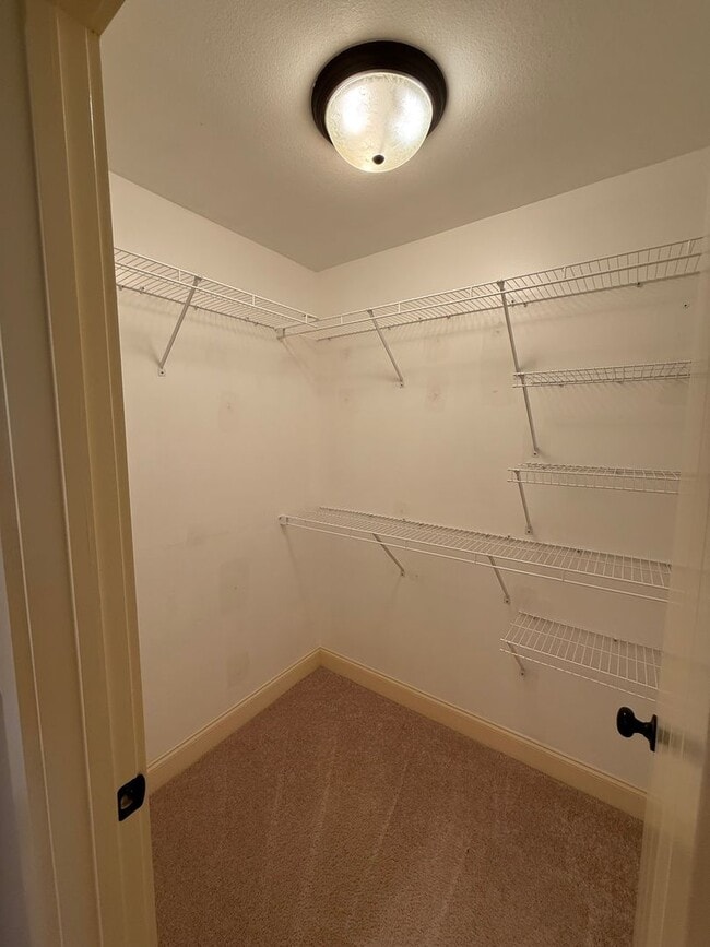 Building Photo - Soddy Daisy Rental Available with Full Bas...