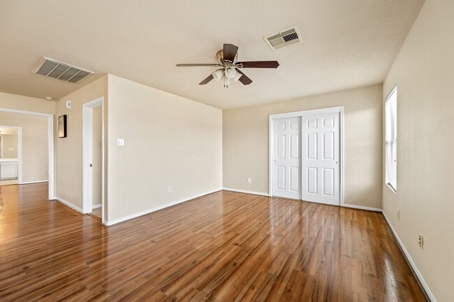 Building Photo - 3234 Clipper Winds Way