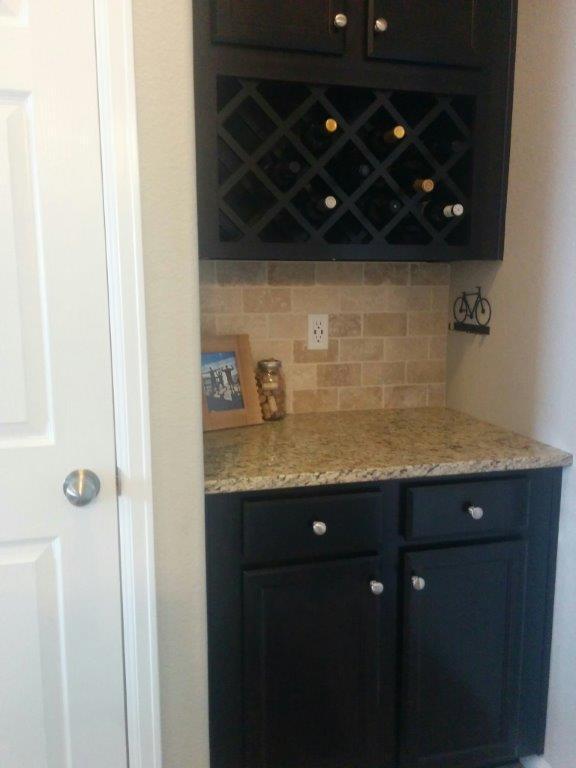 Building Photo - 8288 Hardwood Cir