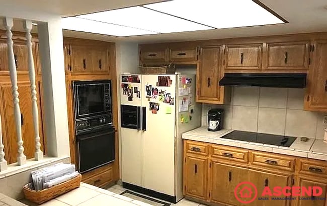 Building Photo - 3 Bed / 1.5 Bath with Full Appliances, In-Unit Laundry & Community Pool — Garage Included