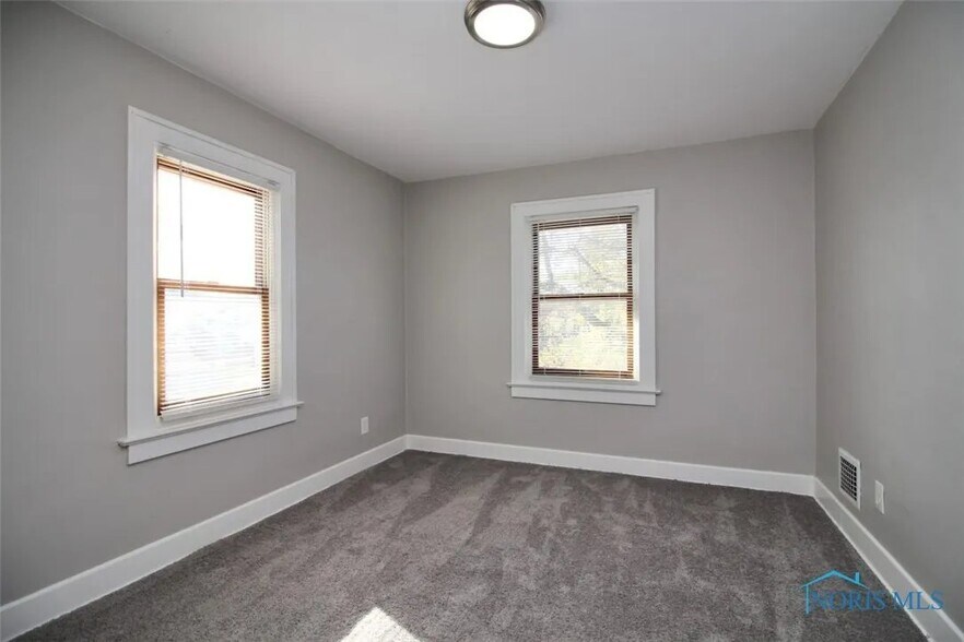 Building Photo - 4452 Belmar Ave