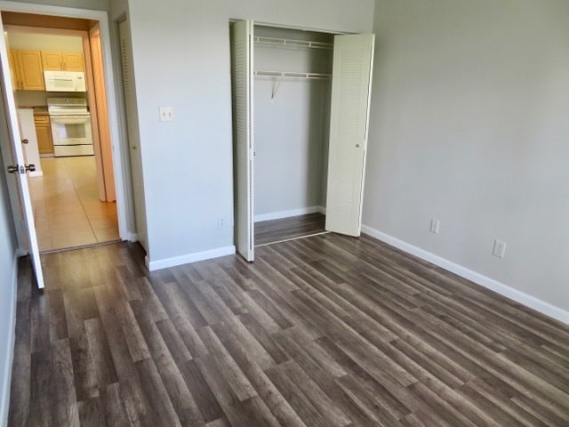 Building Photo - Great unit in Coral Springs